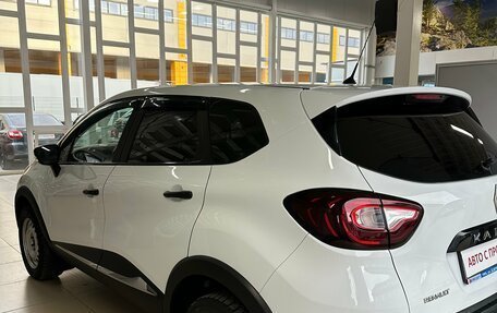 Renault Kaptur I рестайлинг, 2017 год, 1 169 000 рублей, 8 фотография