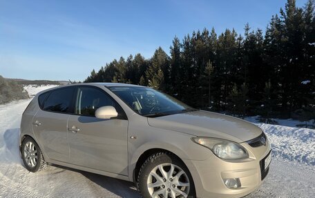 Hyundai i30 I, 2009 год, 750 000 рублей, 3 фотография