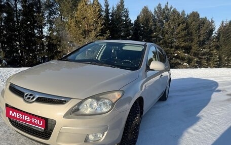 Hyundai i30 I, 2009 год, 750 000 рублей, 2 фотография