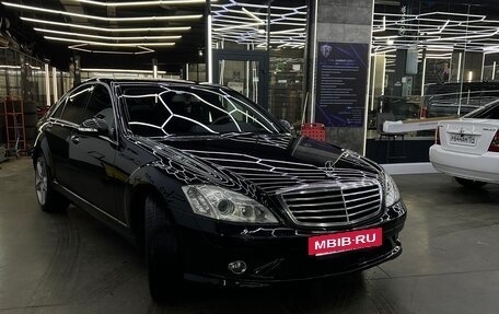 Mercedes-Benz S-Класс, 2007 год, 1 300 000 рублей, 3 фотография