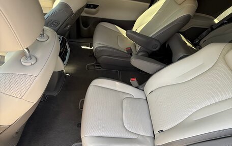 KIA Carnival, 2023 год, 4 550 000 рублей, 13 фотография