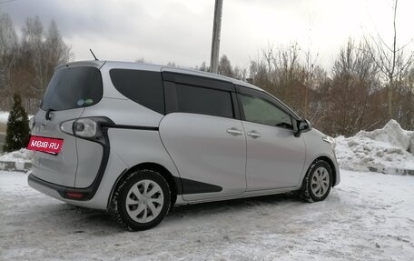 Toyota Sienta II, 2017 год, 1 300 000 рублей, 3 фотография