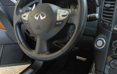 Infiniti FX II, 2012 год, 2 300 000 рублей, 27 фотография