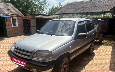 Chevrolet Niva I рестайлинг, 2006 год, 350 000 рублей, 3 фотография