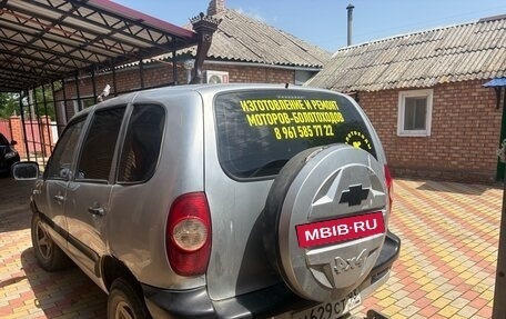 Chevrolet Niva I рестайлинг, 2006 год, 350 000 рублей, 5 фотография