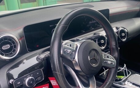 Mercedes-Benz CLA, 2019 год, 2 600 000 рублей, 16 фотография