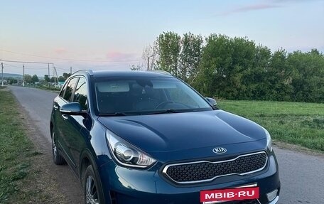 KIA Niro I, 2018 год, 1 600 000 рублей, 9 фотография