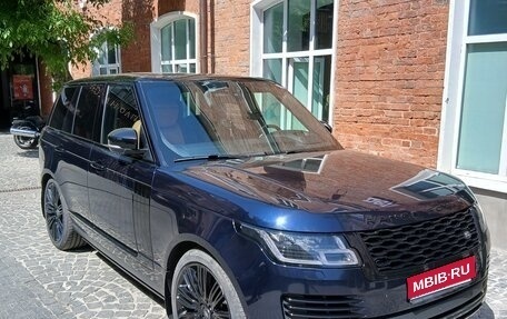 Land Rover Range Rover IV рестайлинг, 2021 год, 9 100 000 рублей, 1 фотография
