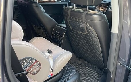 Volkswagen Touareg III, 2011 год, 2 380 000 рублей, 13 фотография