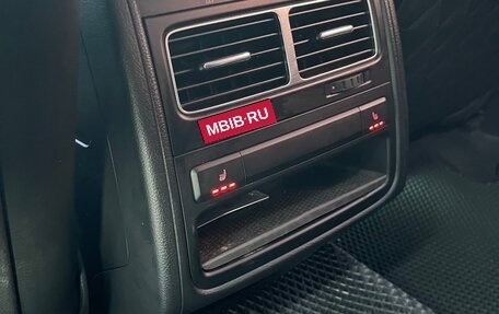 Volkswagen Touareg III, 2011 год, 2 380 000 рублей, 12 фотография