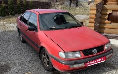 Volkswagen Passat B2, 1984 год, 100 000 рублей, 2 фотография