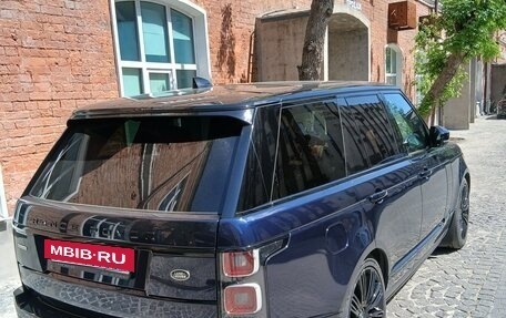 Land Rover Range Rover IV рестайлинг, 2021 год, 9 100 000 рублей, 2 фотография