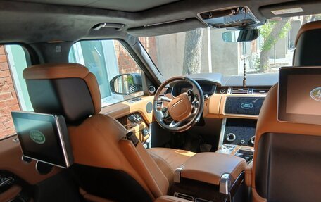 Land Rover Range Rover IV рестайлинг, 2021 год, 9 100 000 рублей, 4 фотография