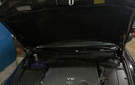 Lexus IS II рестайлинг 2, 2010 год, 1 500 000 рублей, 3 фотография