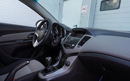 Chevrolet Cruze II, 2012 год, 700 000 рублей, 17 фотография