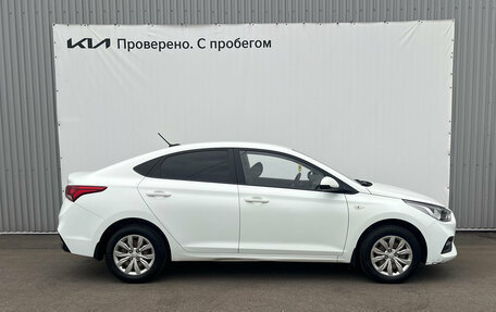 Hyundai Solaris II рестайлинг, 2017 год, 1 130 000 рублей, 3 фотография