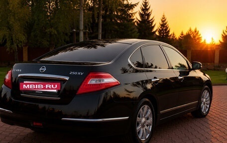 Nissan Teana, 2011 год, 1 000 000 рублей, 9 фотография