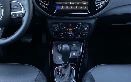 Jeep Compass II, 2019 год, 2 439 000 рублей, 13 фотография