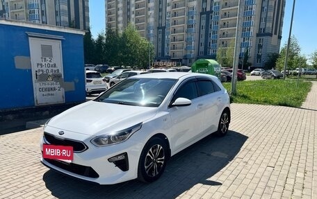 KIA cee'd III, 2018 год, 1 750 000 рублей, 2 фотография