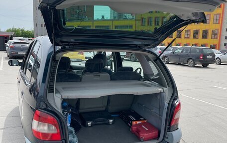 Renault Scenic III, 2001 год, 240 000 рублей, 7 фотография