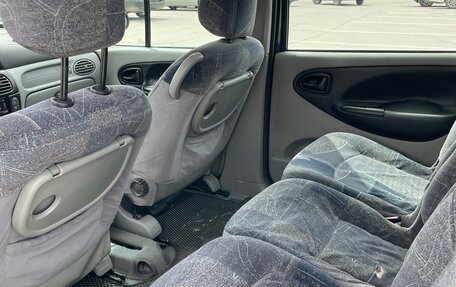 Renault Scenic III, 2001 год, 240 000 рублей, 15 фотография