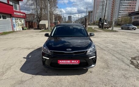 KIA Rio IV, 2018 год, 1 399 999 рублей, 3 фотография
