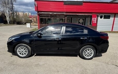 KIA Rio IV, 2018 год, 1 399 999 рублей, 6 фотография