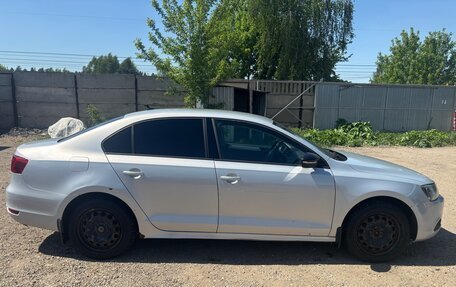 Volkswagen Jetta VI, 2012 год, 1 150 000 рублей, 3 фотография