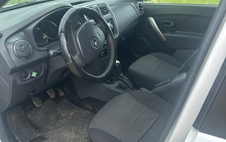 Renault Logan II, 2016 год, 350 000 рублей, 5 фотография