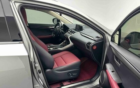 Lexus NX I, 2021 год, 2 915 000 рублей, 8 фотография