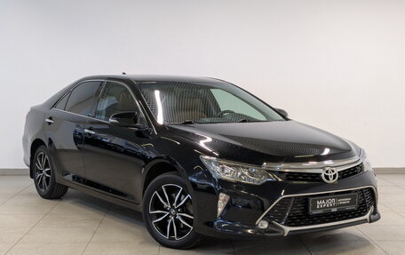 Toyota Camry, 2018 год, 2 750 000 рублей, 3 фотография