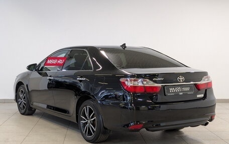 Toyota Camry, 2018 год, 2 750 000 рублей, 7 фотография