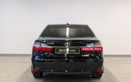 Toyota Camry, 2018 год, 2 750 000 рублей, 6 фотография