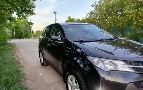 Toyota RAV4, 2013 год, 2 050 000 рублей, 2 фотография
