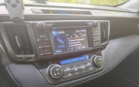 Toyota RAV4, 2013 год, 2 050 000 рублей, 8 фотография
