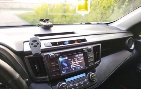 Toyota RAV4, 2013 год, 2 050 000 рублей, 9 фотография