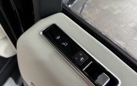 Land Rover Range Rover IV рестайлинг, 2021 год, 9 999 000 рублей, 24 фотография