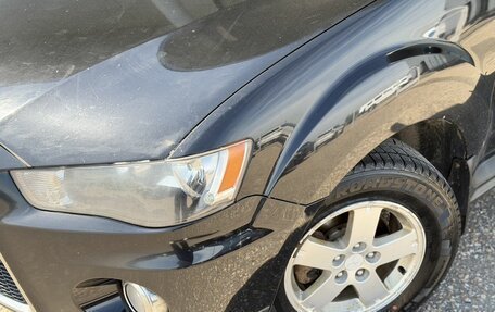Mitsubishi Outlander III рестайлинг 3, 2012 год, 1 070 000 рублей, 2 фотография