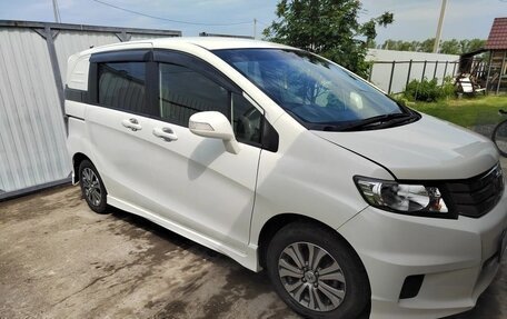 Honda Freed I, 2012 год, 1 180 000 рублей, 1 фотография