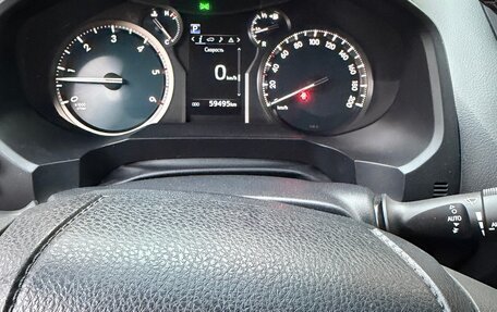Toyota Land Cruiser Prado 150 рестайлинг 2, 2020 год, 7 000 000 рублей, 10 фотография