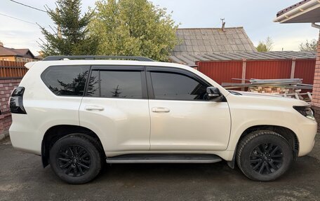 Toyota Land Cruiser Prado 150 рестайлинг 2, 2020 год, 7 000 000 рублей, 15 фотография