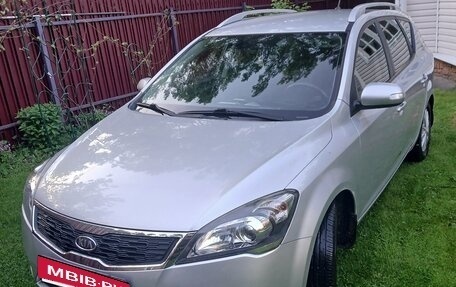 KIA cee'd I рестайлинг, 2011 год, 925 000 рублей, 2 фотография