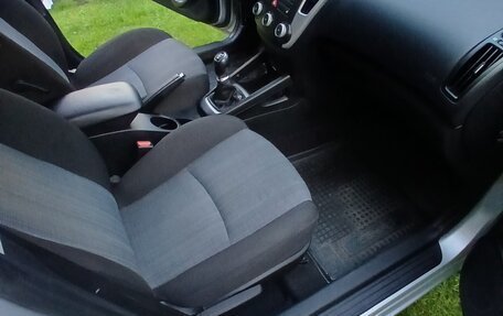 KIA cee'd I рестайлинг, 2011 год, 925 000 рублей, 17 фотография