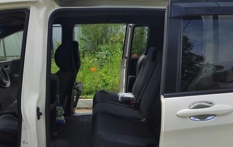 Honda Freed I, 2012 год, 1 180 000 рублей, 10 фотография