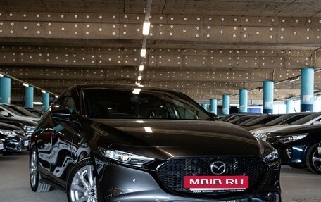 Mazda 3, 2020 год, 1 749 000 рублей, 2 фотография