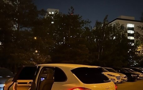 Porsche Cayenne III, 2011 год, 1 600 000 рублей, 20 фотография