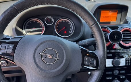 Opel Corsa D, 2013 год, 850 000 рублей, 10 фотография