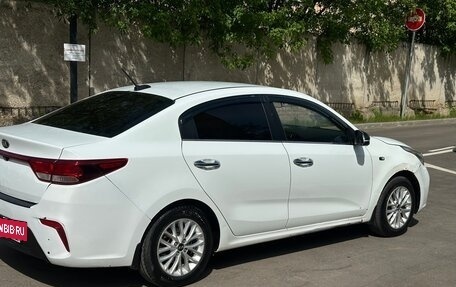 KIA Rio IV, 2018 год, 850 000 рублей, 7 фотография