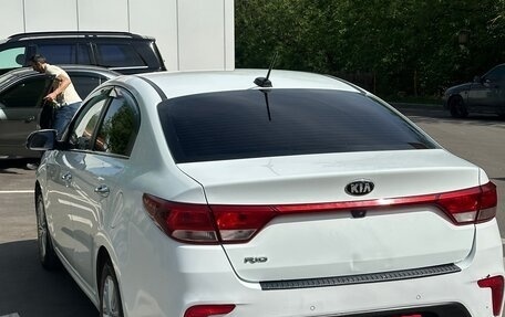 KIA Rio IV, 2018 год, 850 000 рублей, 5 фотография