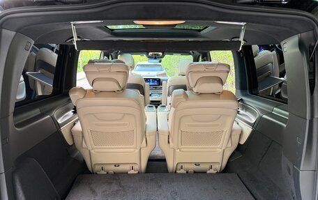Mercedes-Benz V-Класс, 2024 год, 14 000 000 рублей, 10 фотография